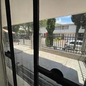 Pequeno Apartaestudio Cerca A Plaza Mayor Y Unidad Deportiva De Belen Medellín