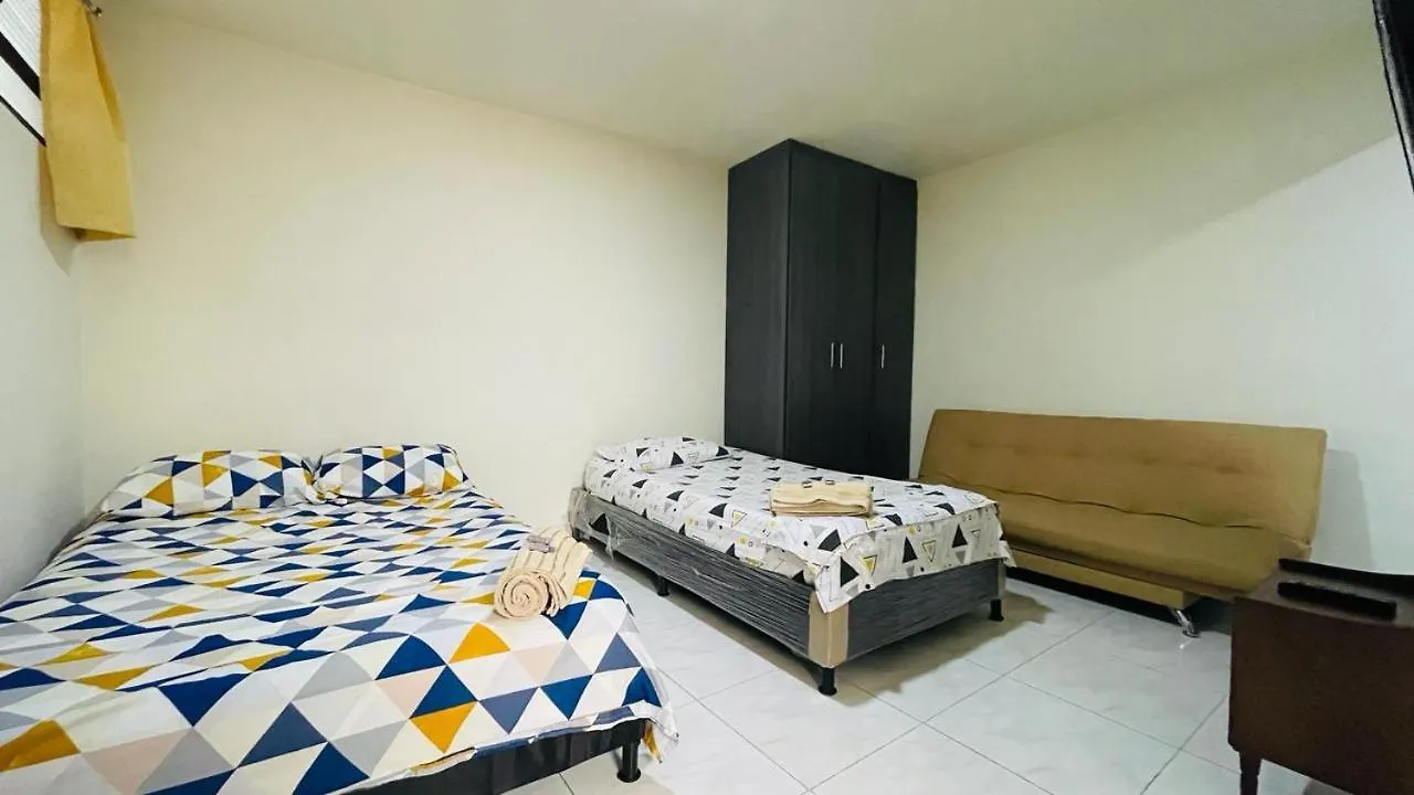 Aparta-Estudio Amoblado En Medellin, Campo Valdes Colombia